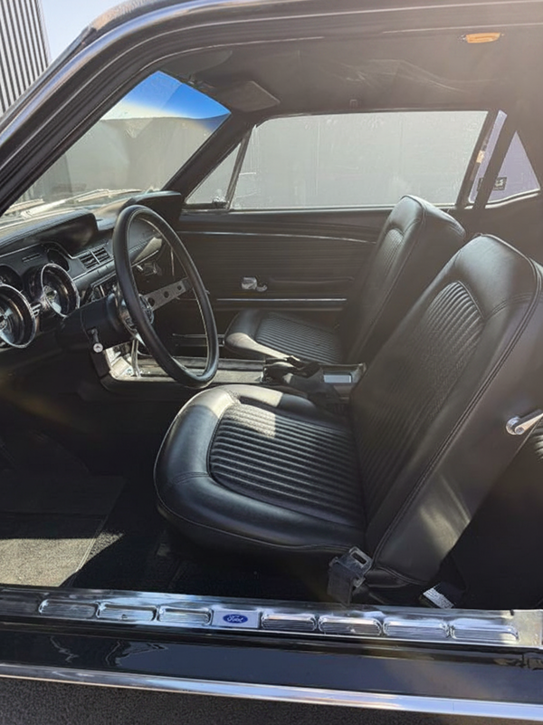 Ford Mustang Coupe 68