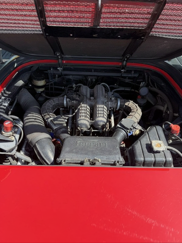 Ferrari Mondiale T V8