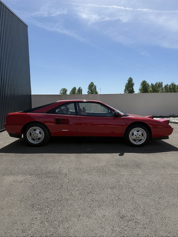 Ferrari Mondiale T V8