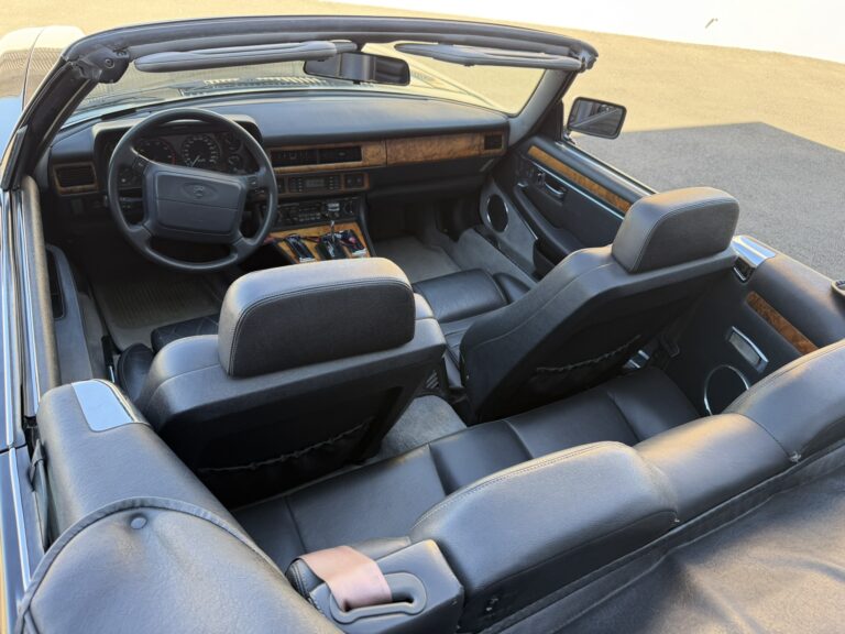Jaguar XJS Cabriolet 4.0L 6 cylindres – 1994