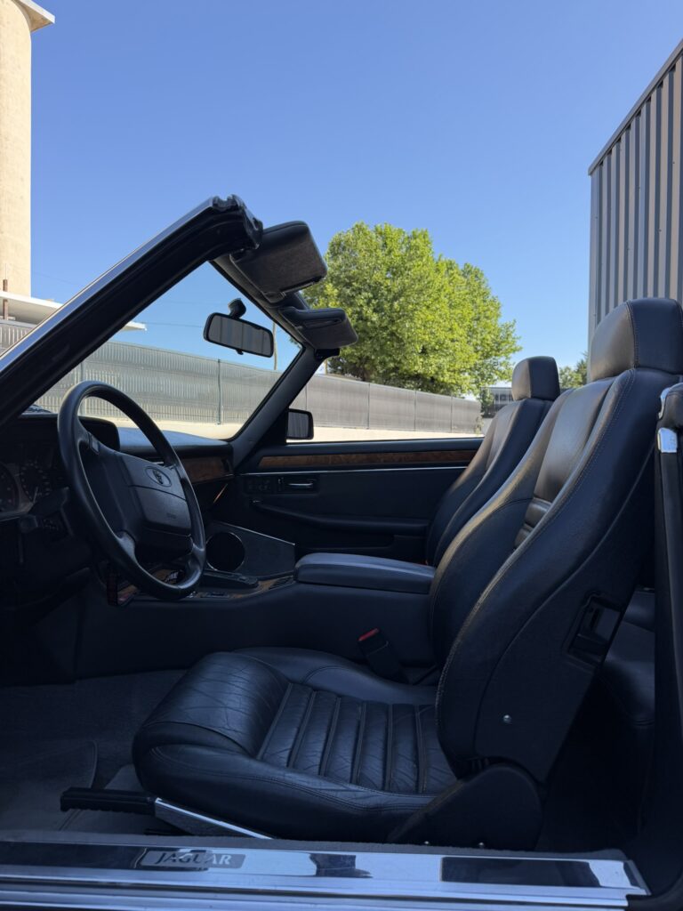 Jaguar XJS Cabriolet 4.0L 6 cylindres – 1994